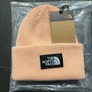 The North Face Peach Beanie NWT OS! Unisex